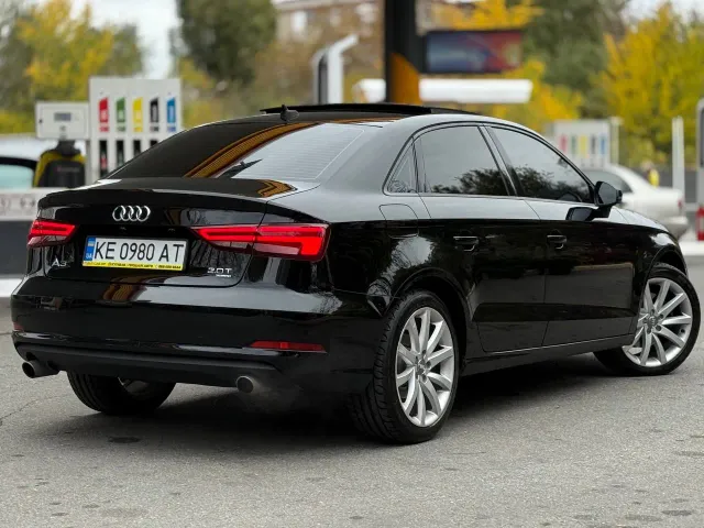 Audi A3 - фото 5