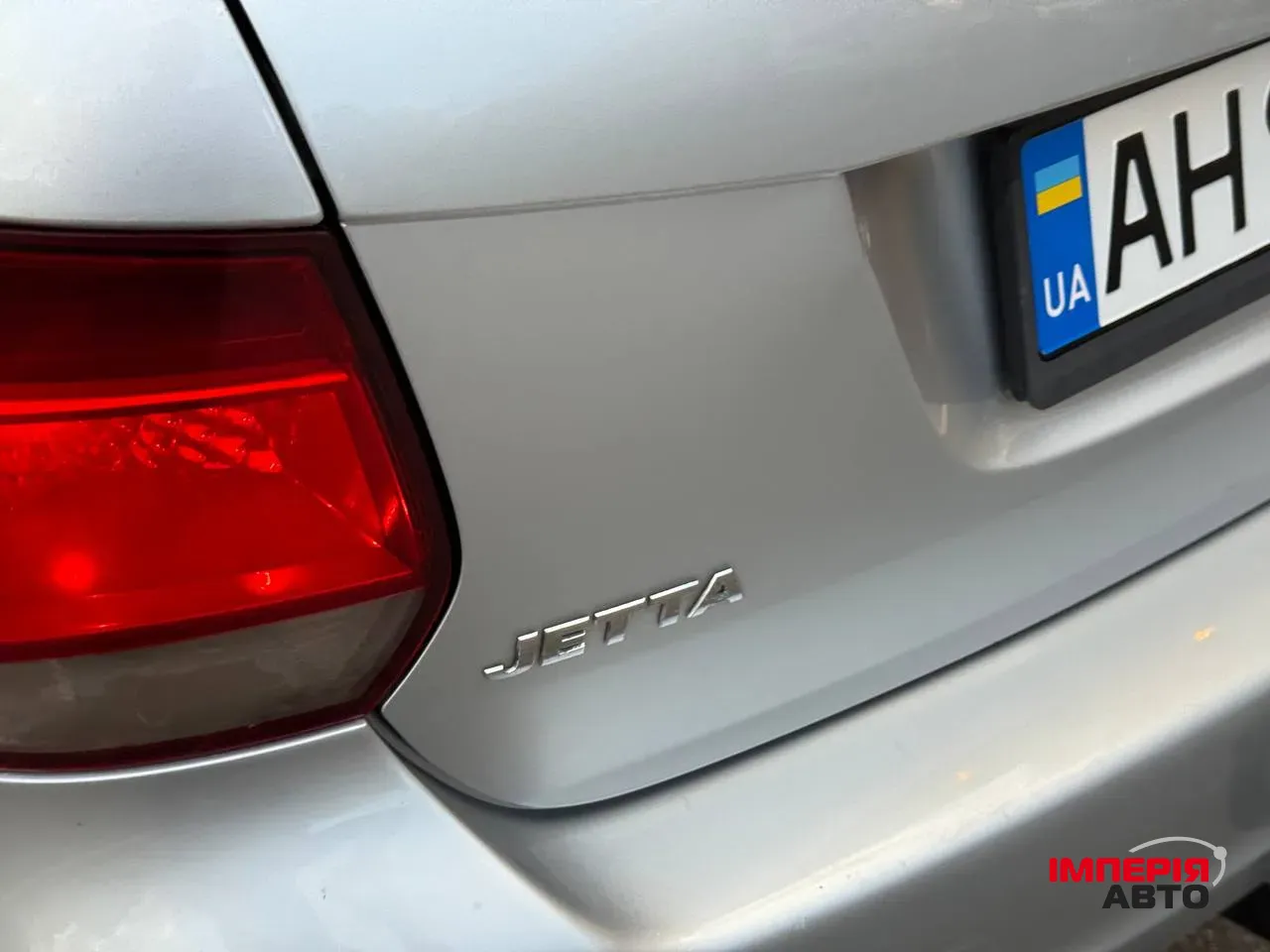 Volkswagen Jetta - фото 28