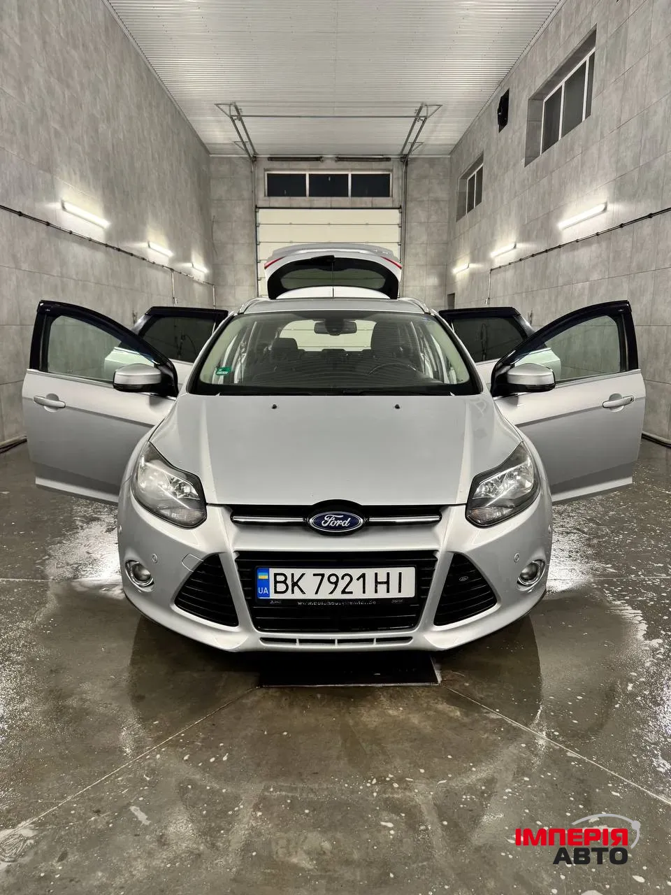 Ford Focus - фото 6