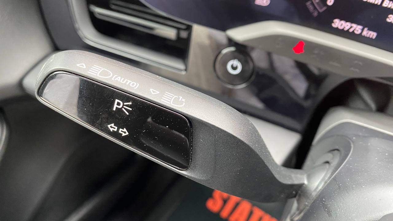 Porsche Taycan - фото 16