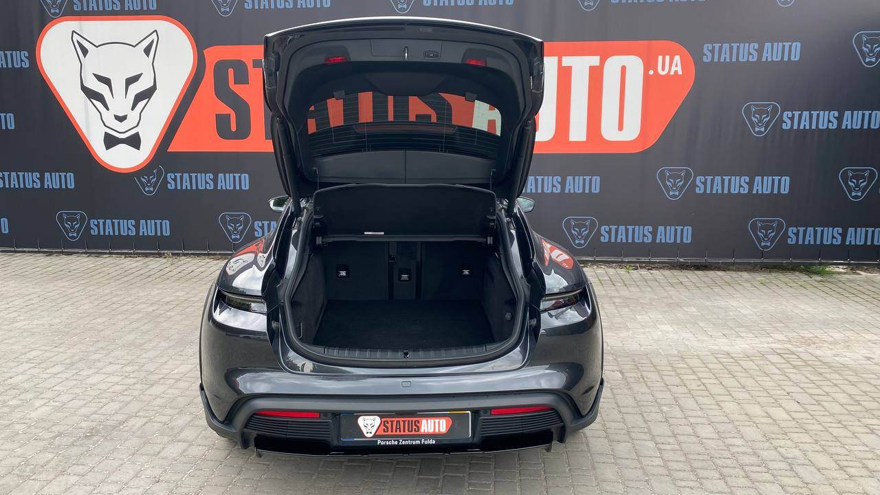 Porsche Taycan - фото 40