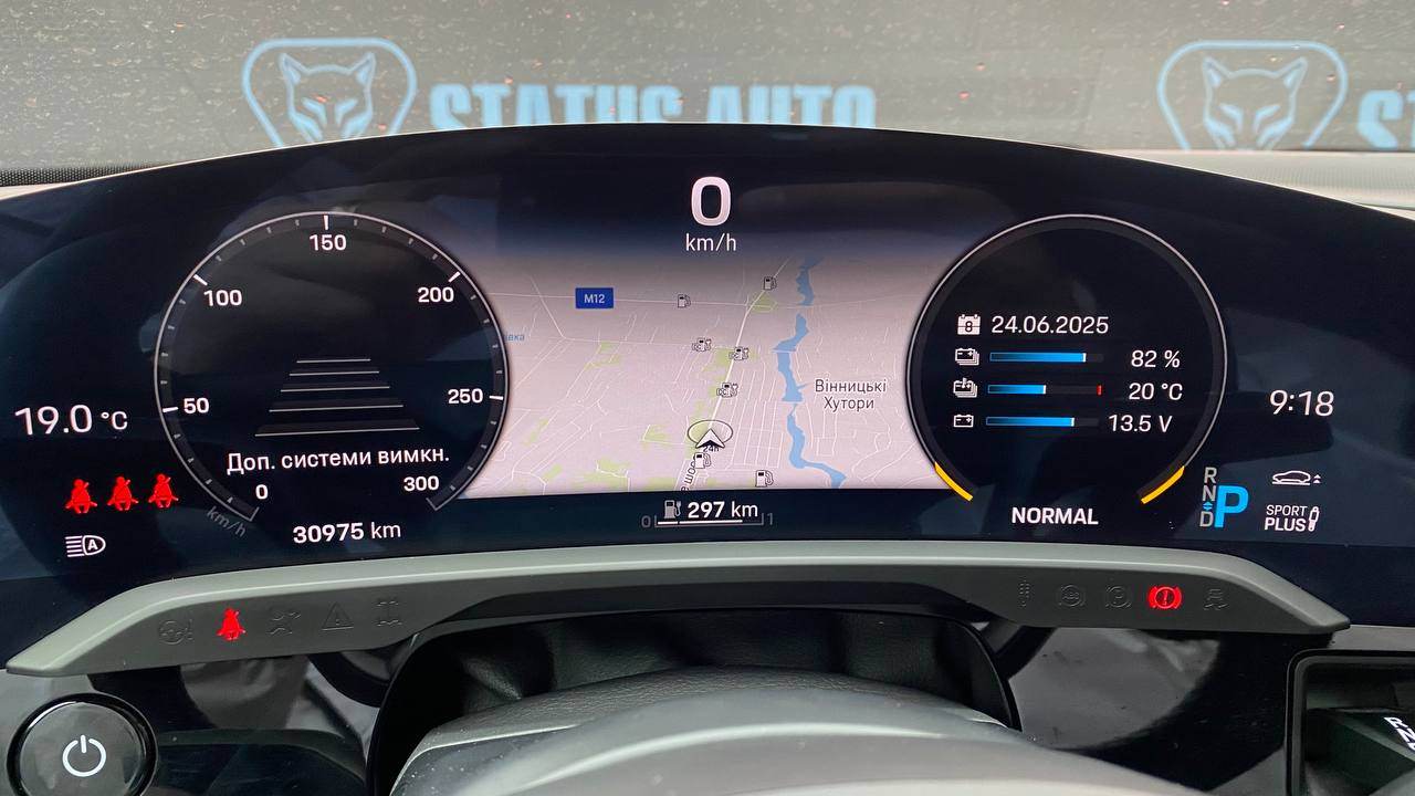 Porsche Taycan - фото 36