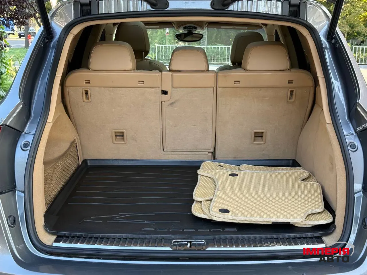 Porsche Cayenne - фото 12