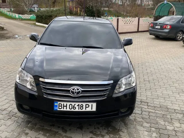 Toyota Avalon - фото 1