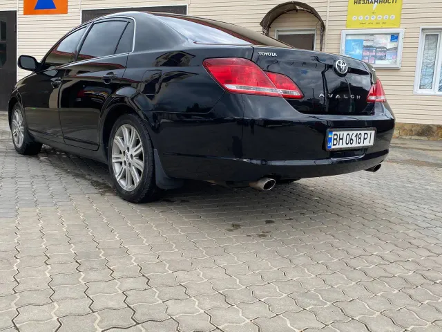 Toyota Avalon - фото 3