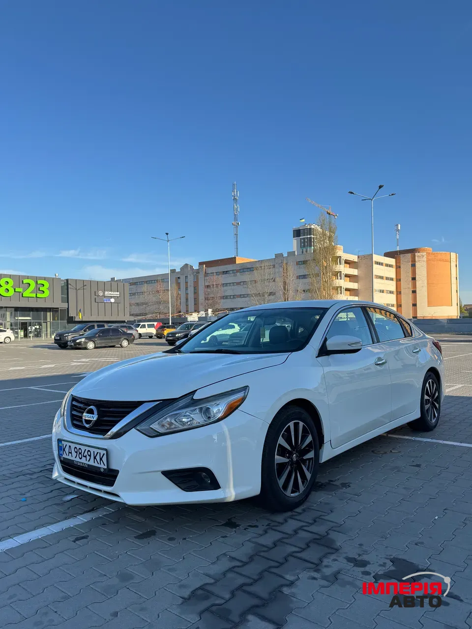 Nissan Altima - фото 3