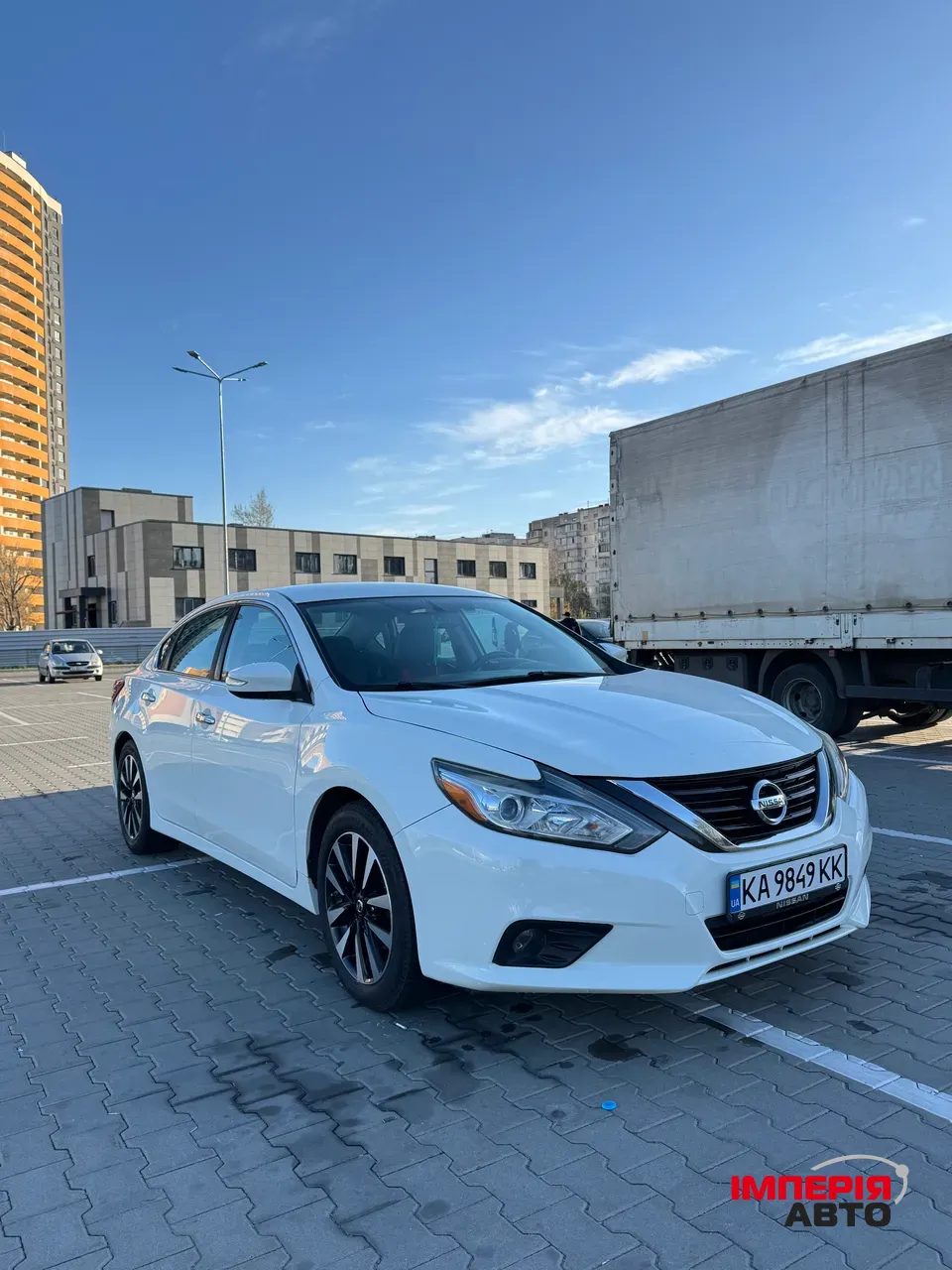 Nissan Altima - фото 4