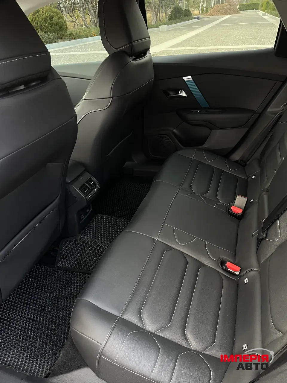 Citroen C4 - фото 16