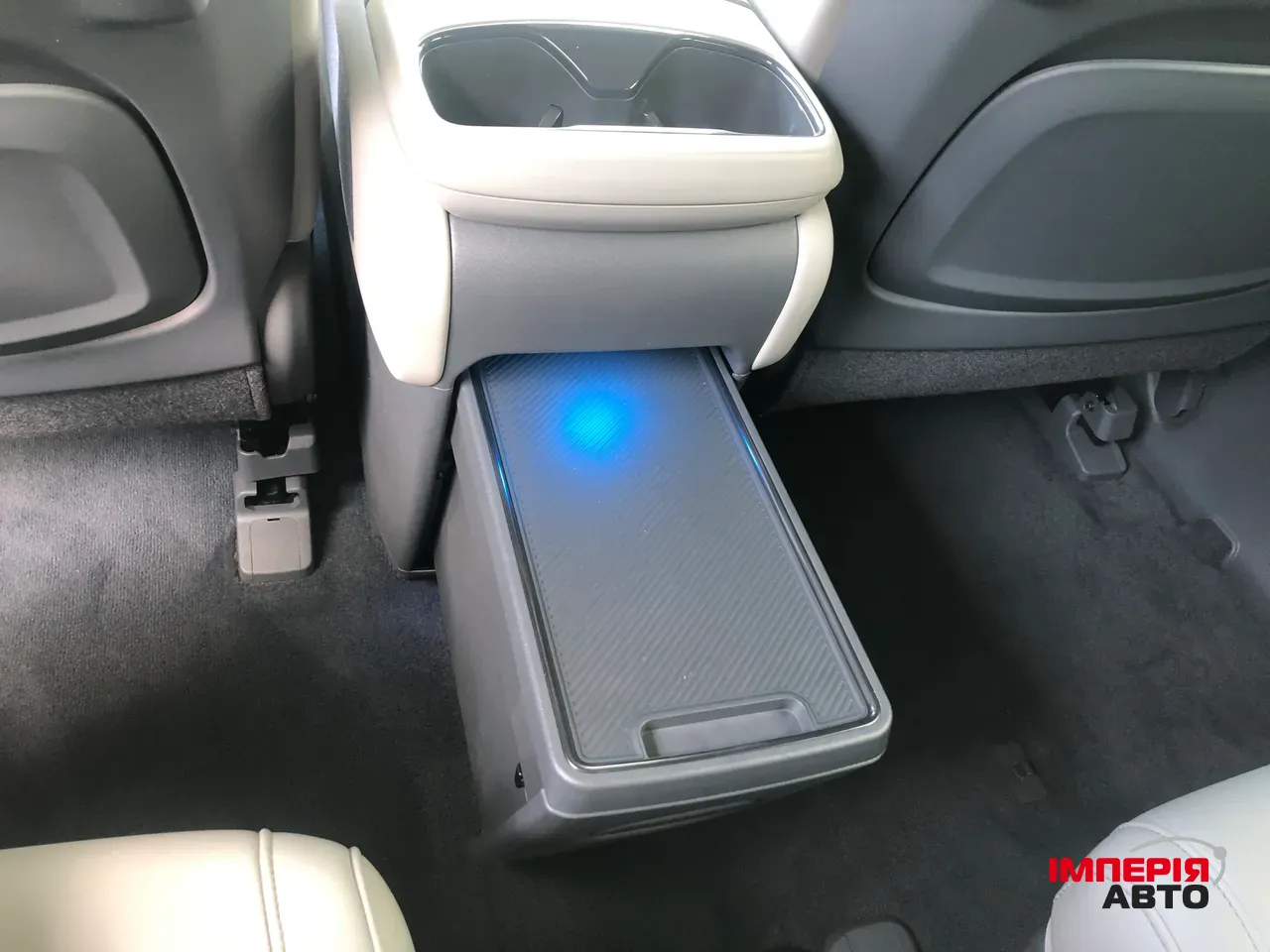 Kia EV9 - фото 14