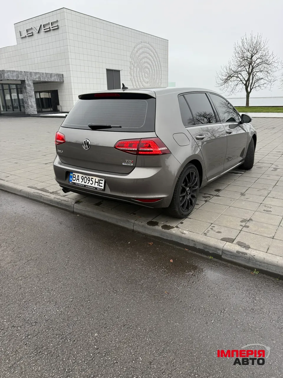 Volkswagen Golf - фото 9