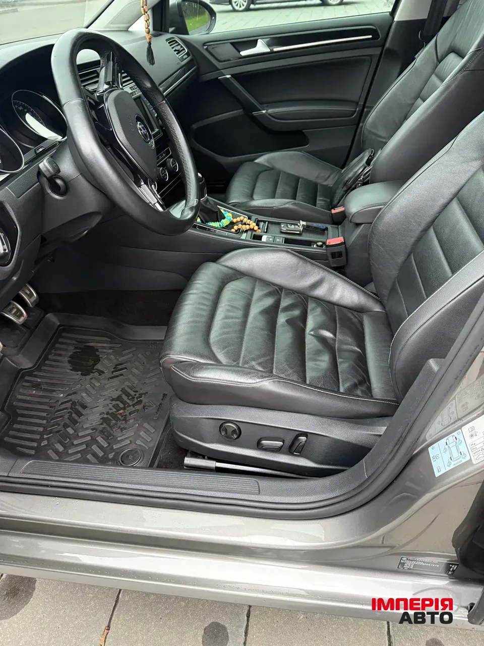 Volkswagen Golf - фото 13