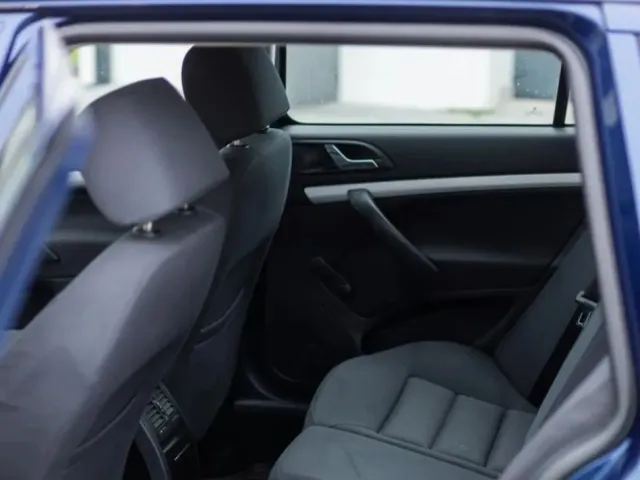 Skoda Octavia - фото 4