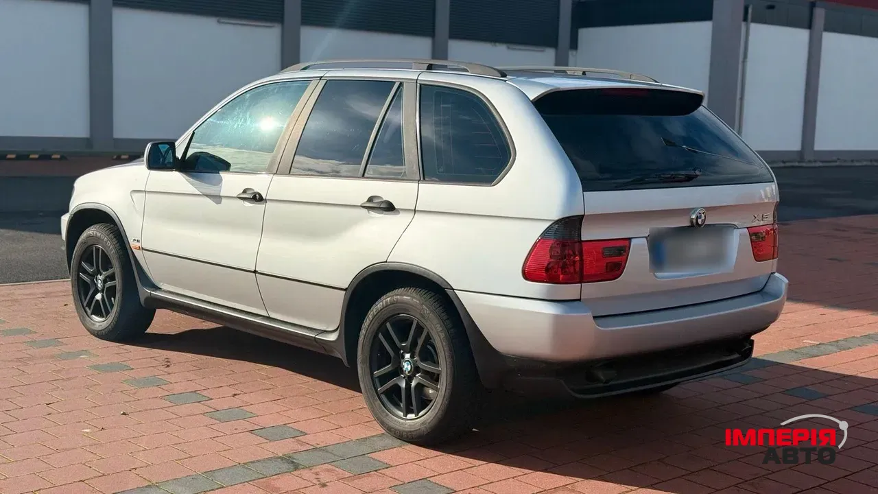 BMW X5 - фото 7