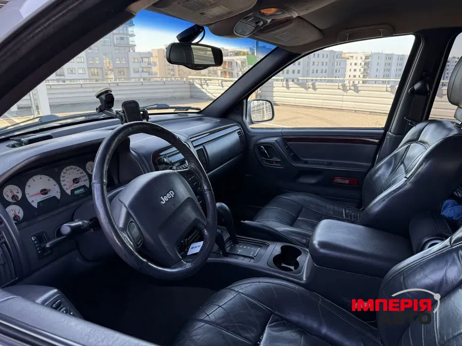 Jeep Grand Cherokee - фото 2