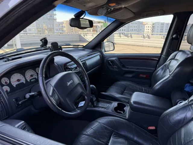 Jeep Grand Cherokee - фото 2