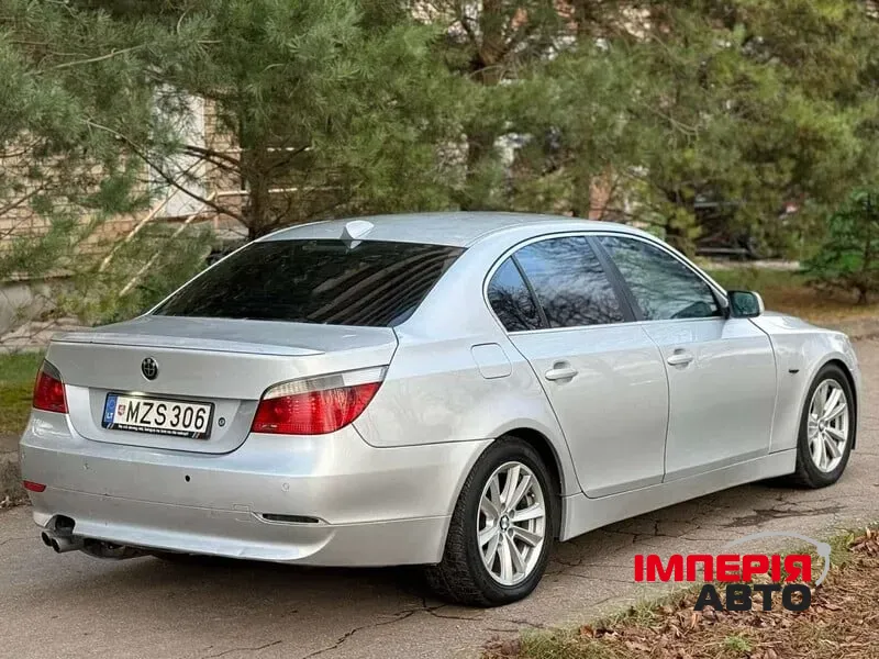 BMW 5 серії - фото 7