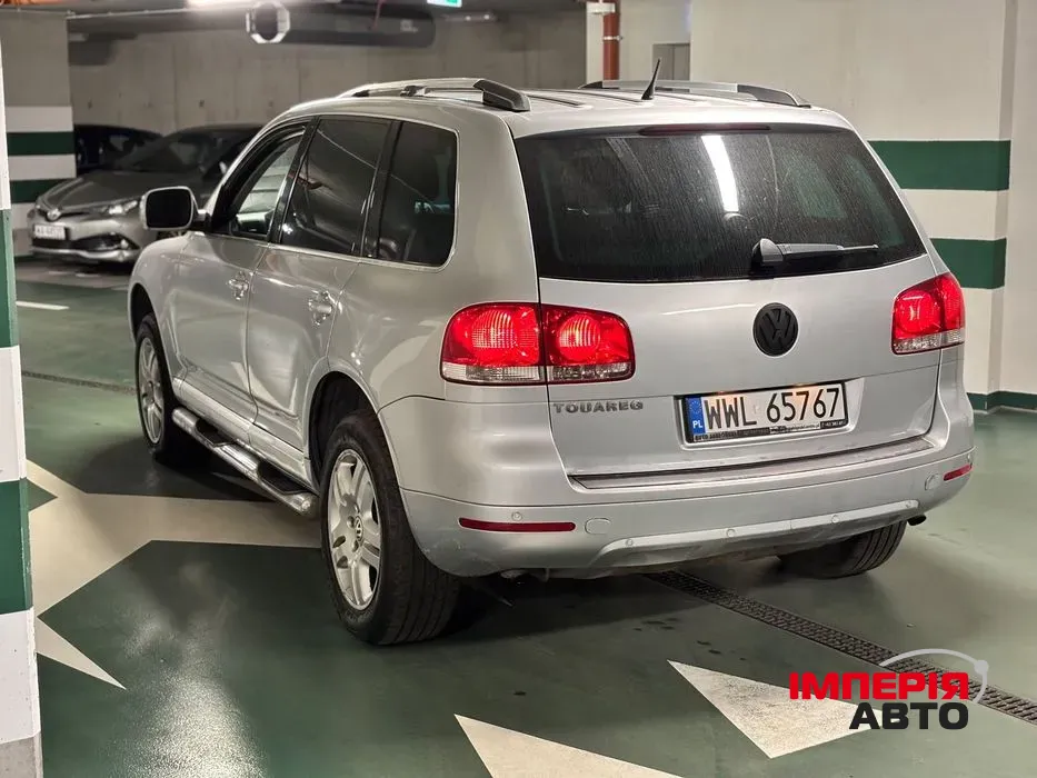 Volkswagen Touareg - фото 3