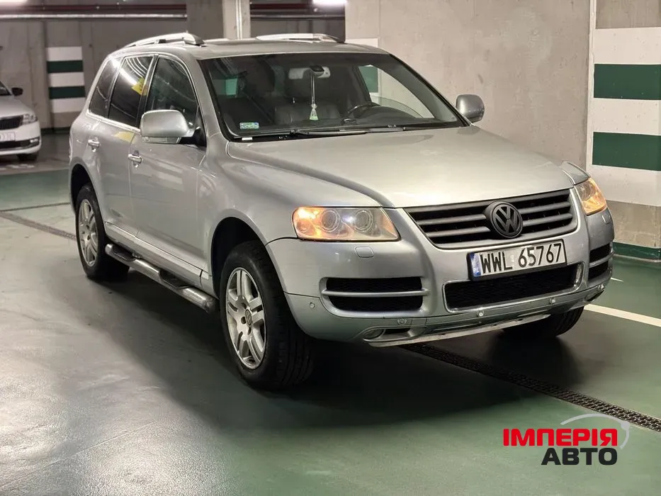 Volkswagen Touareg - фото 1