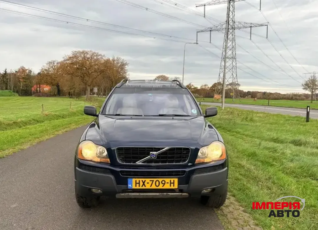 Volvo XC90 - фото 2