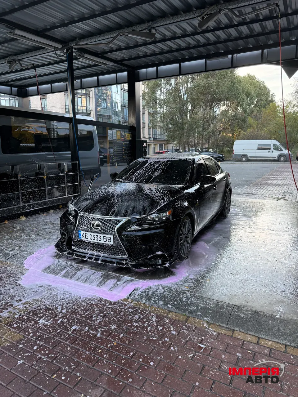 Lexus IS - фото 1