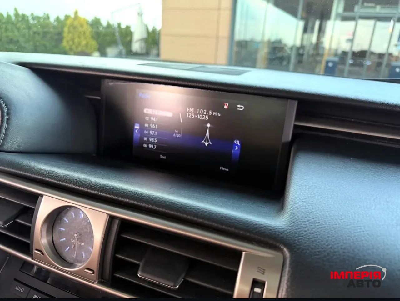 Lexus IS - фото 32