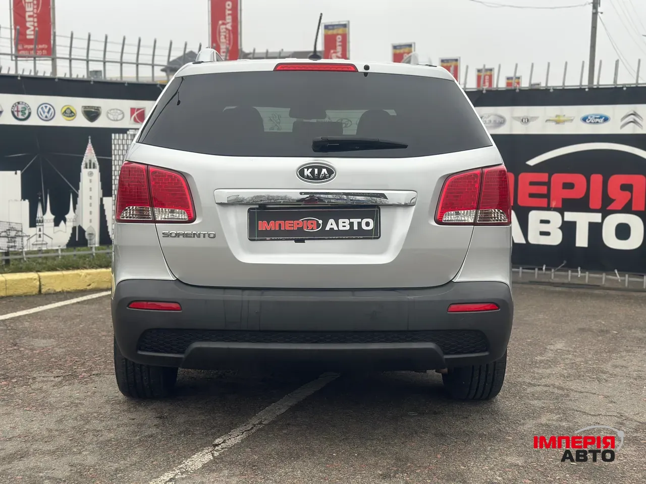 Kia Sorento - фото 5
