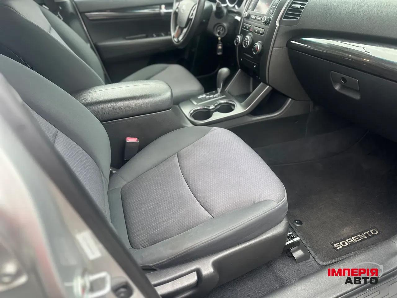 Kia Sorento - фото 14