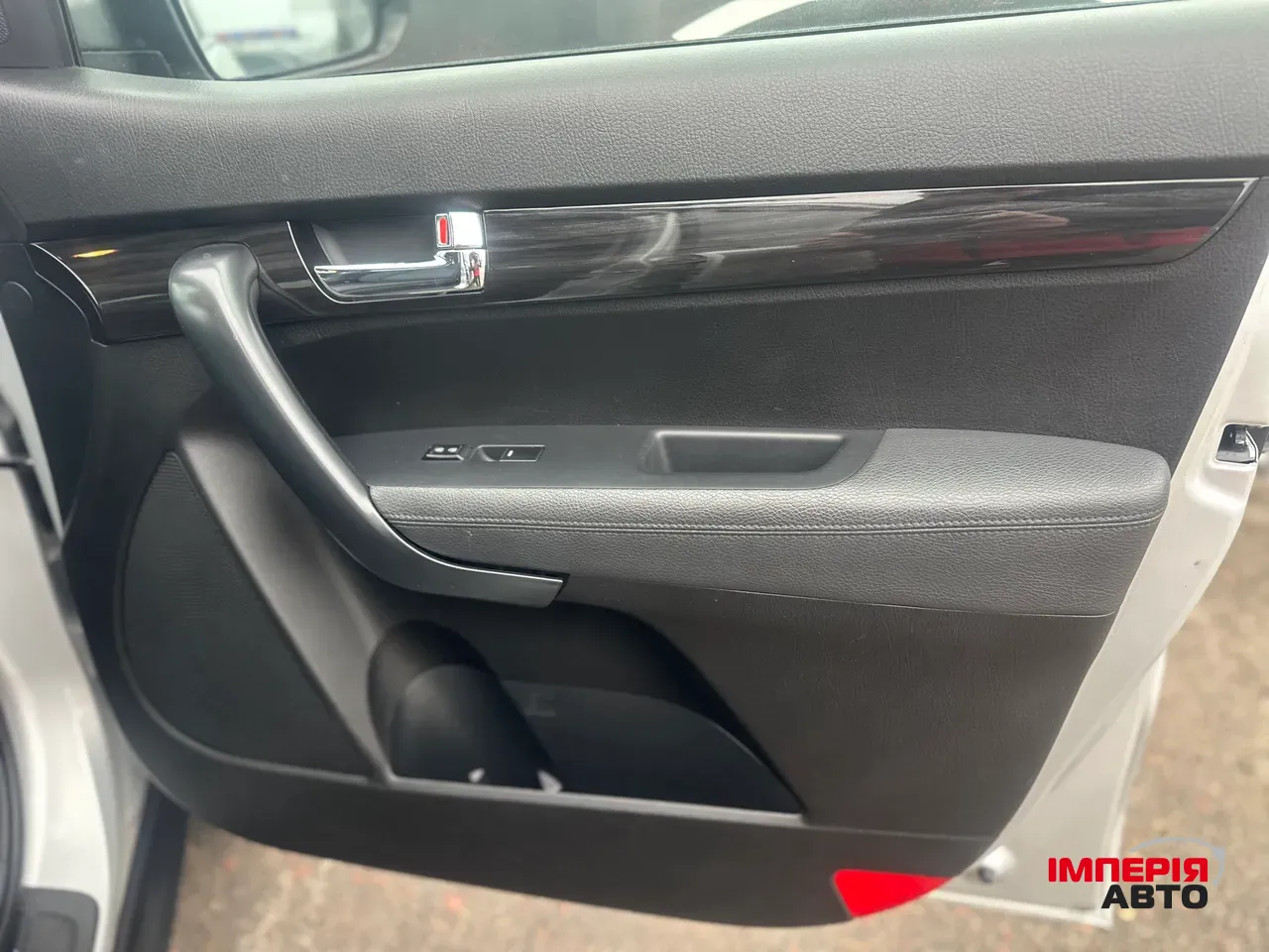 Kia Sorento - фото 13