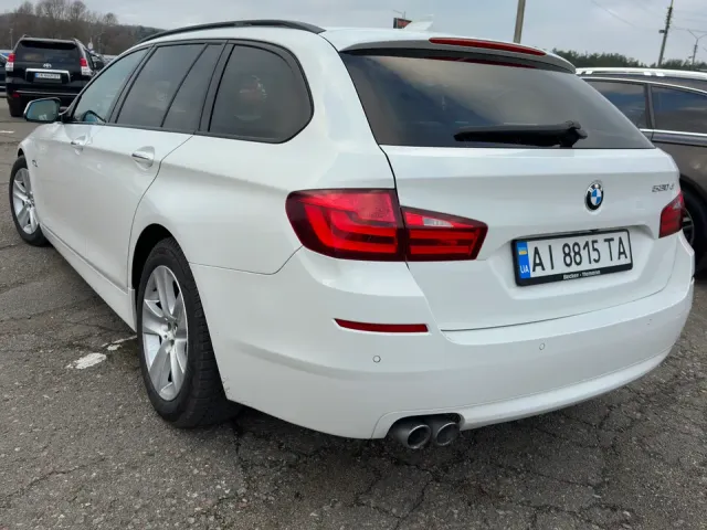 BMW 5 серії - фото 1