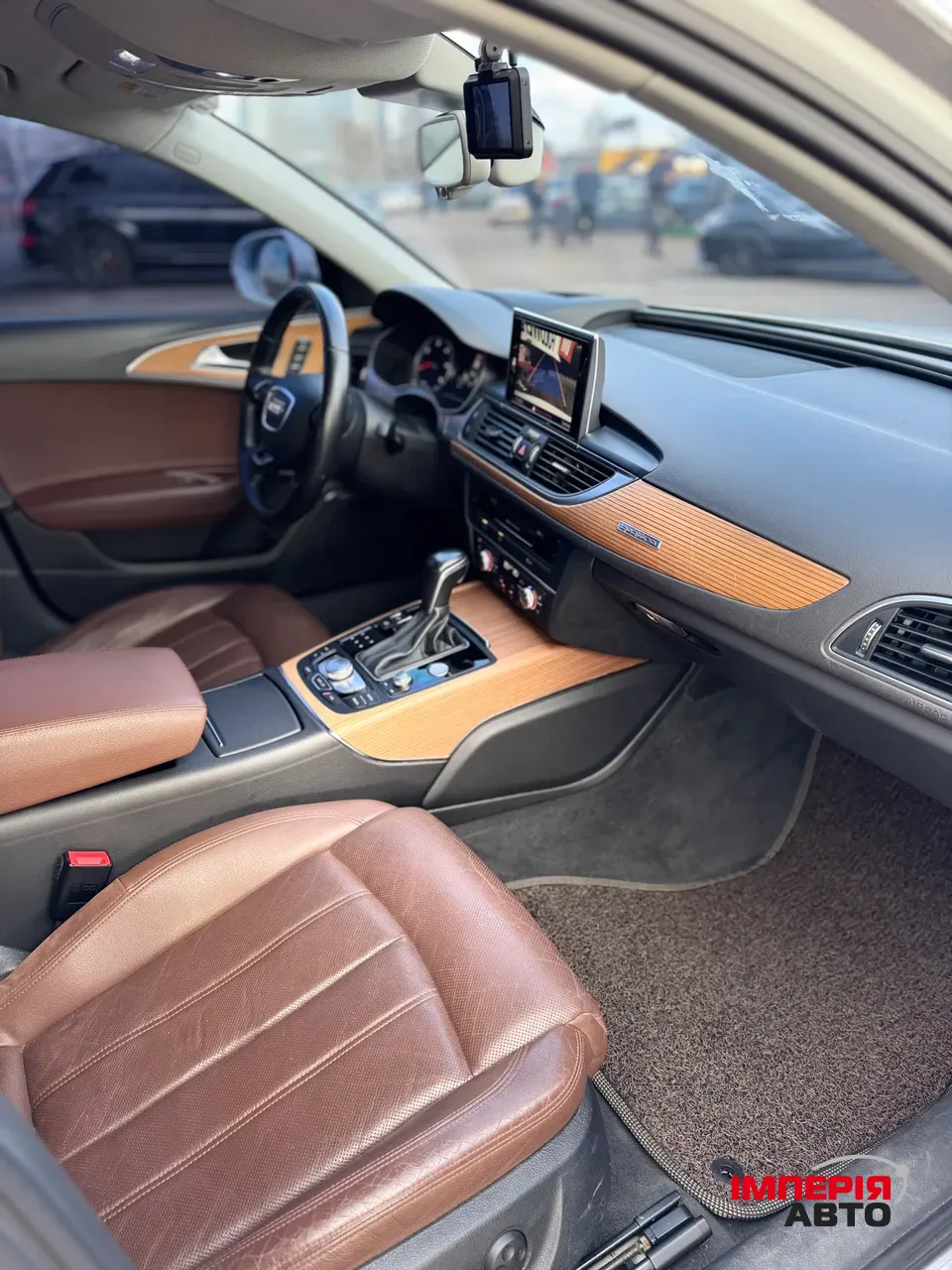 Audi A6 - фото 22