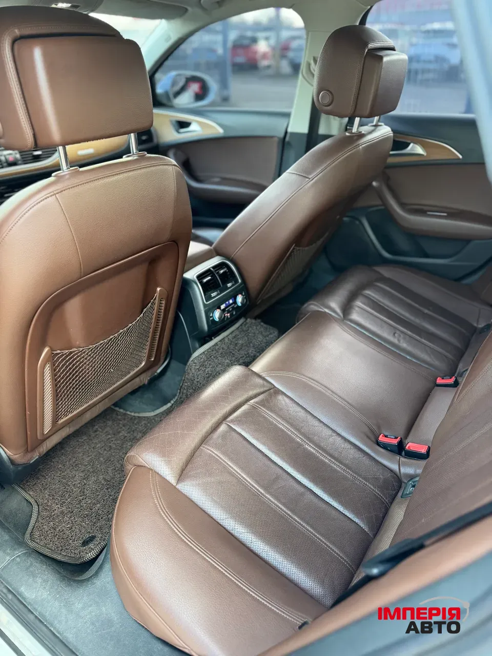 Audi A6 - фото 13