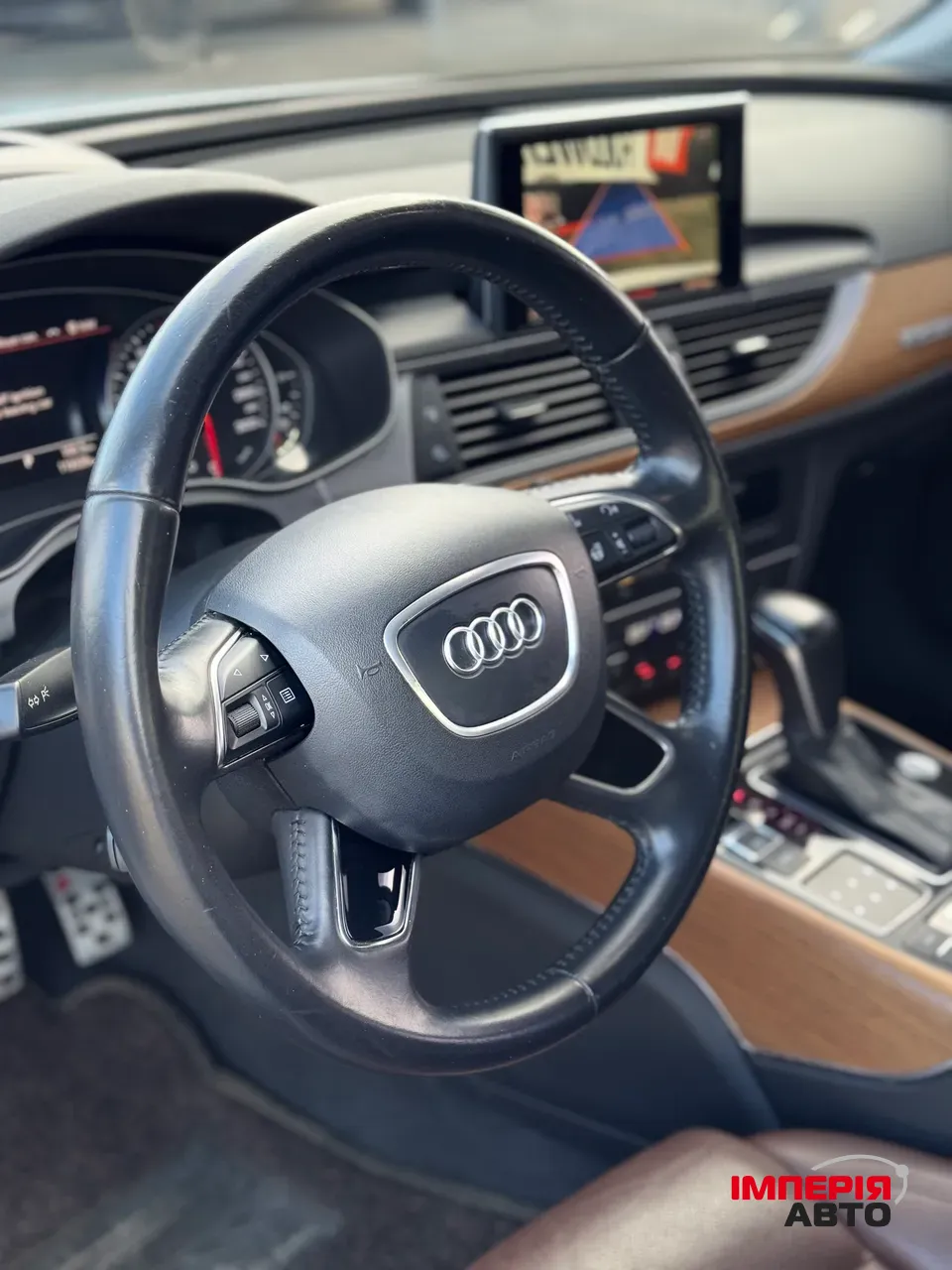 Audi A6 - фото 10