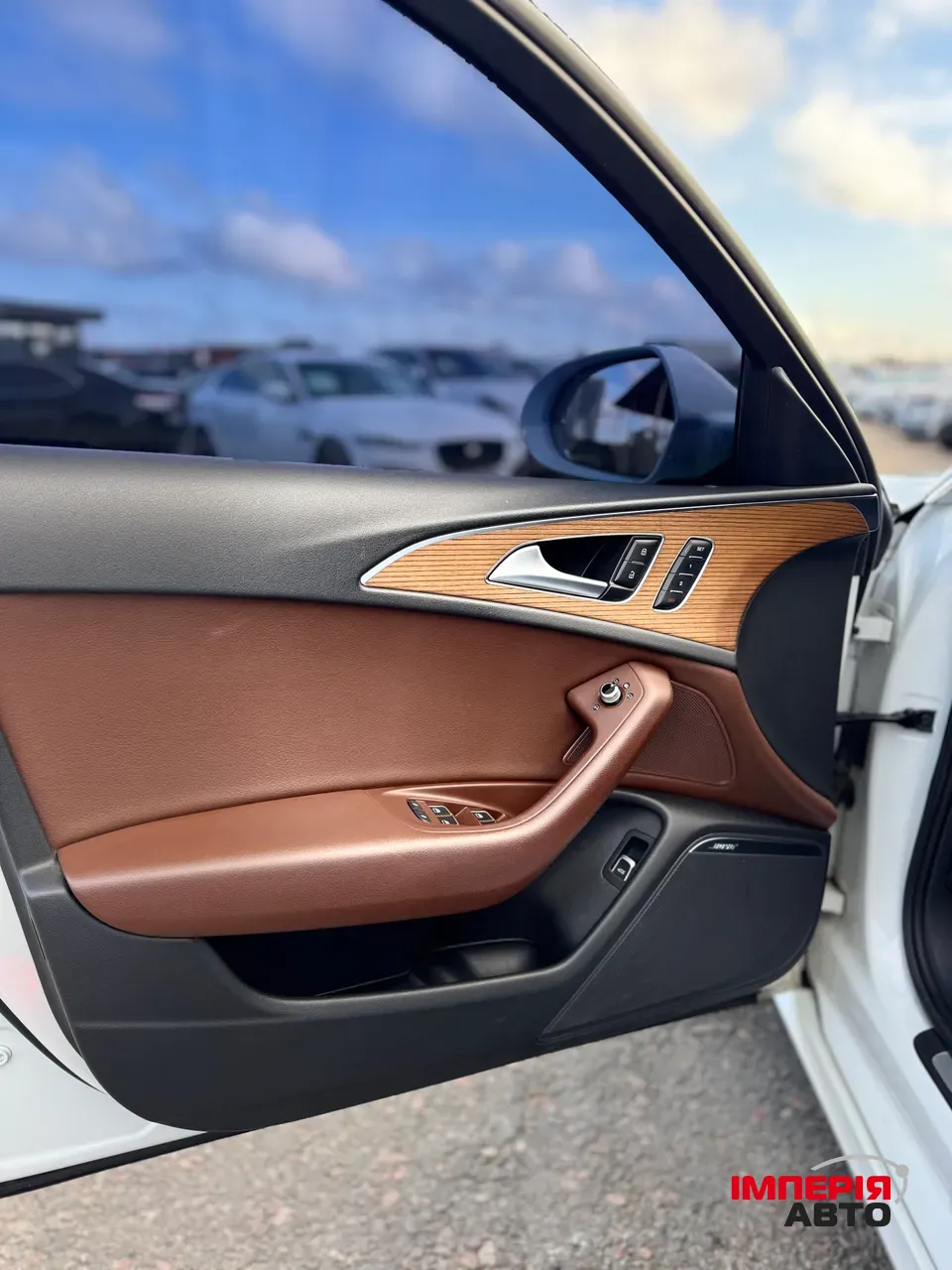 Audi A6 - фото 11