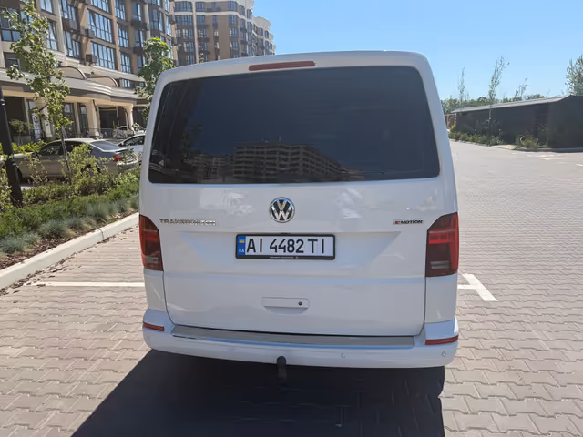 Volkswagen Transporter - фото 3