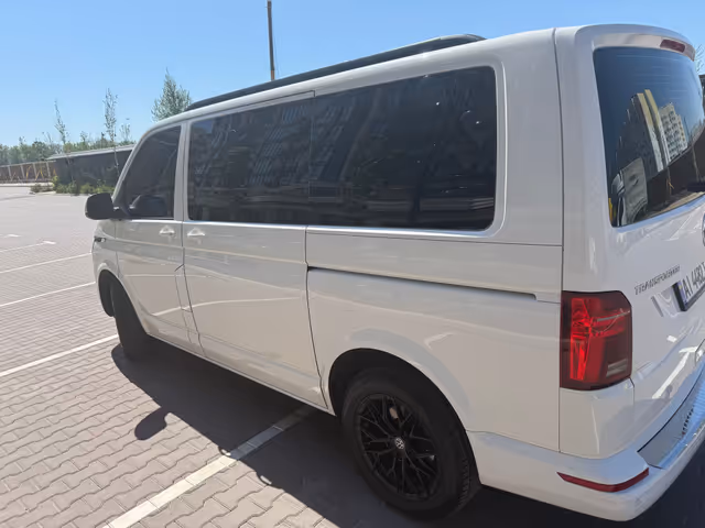 Volkswagen Transporter - фото 4