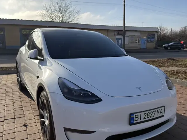 Tesla Model Y 2023, Полтава, $29 500 - зображення 2