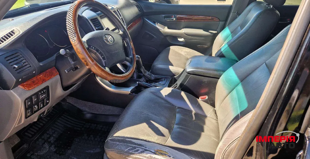 Toyota Land Cruiser Prado - фото 10