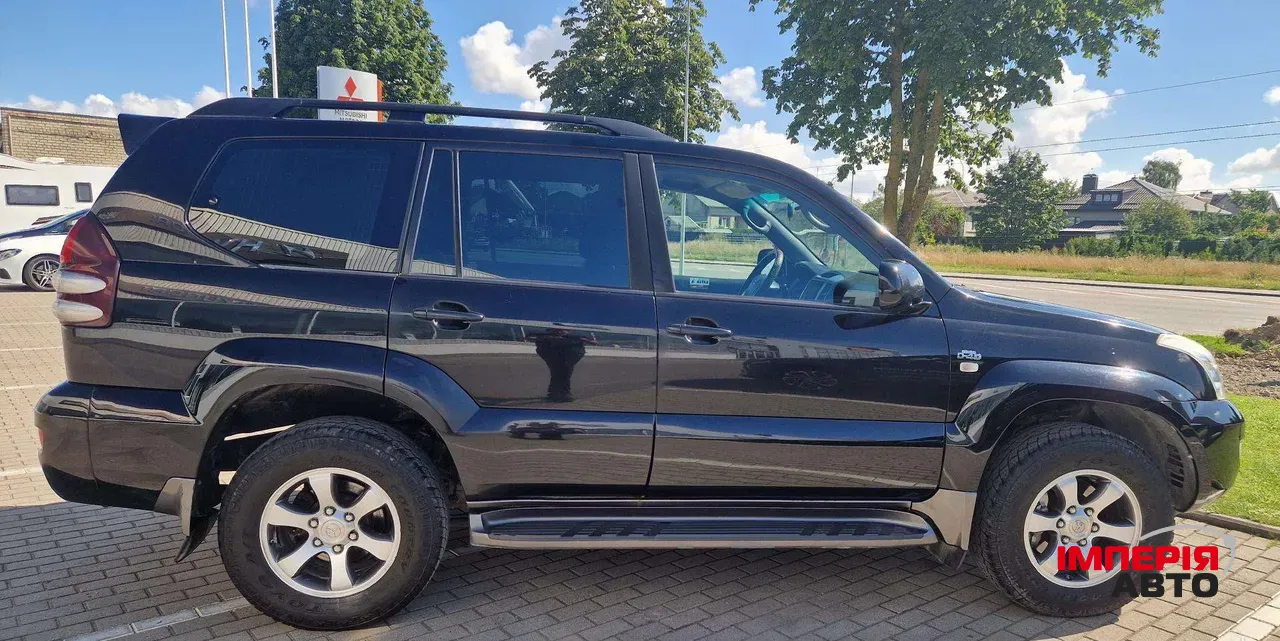 Toyota Land Cruiser Prado - фото 12