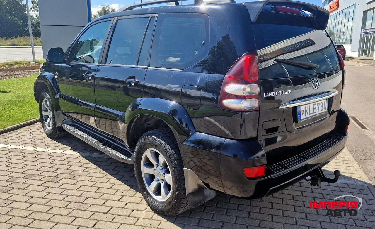 Toyota Land Cruiser Prado - фото 4