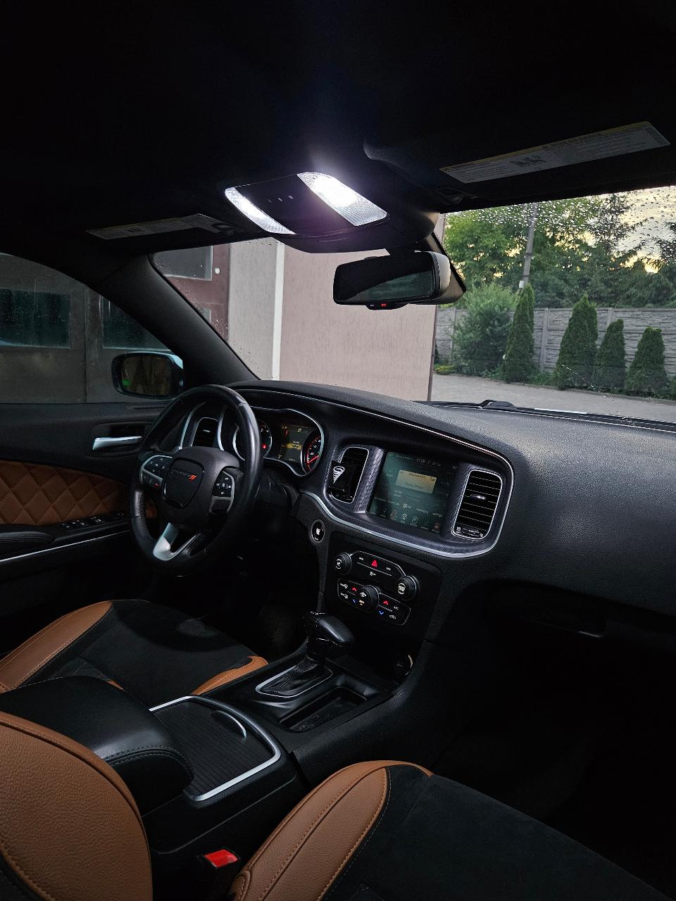 Dodge Charger - фото 9