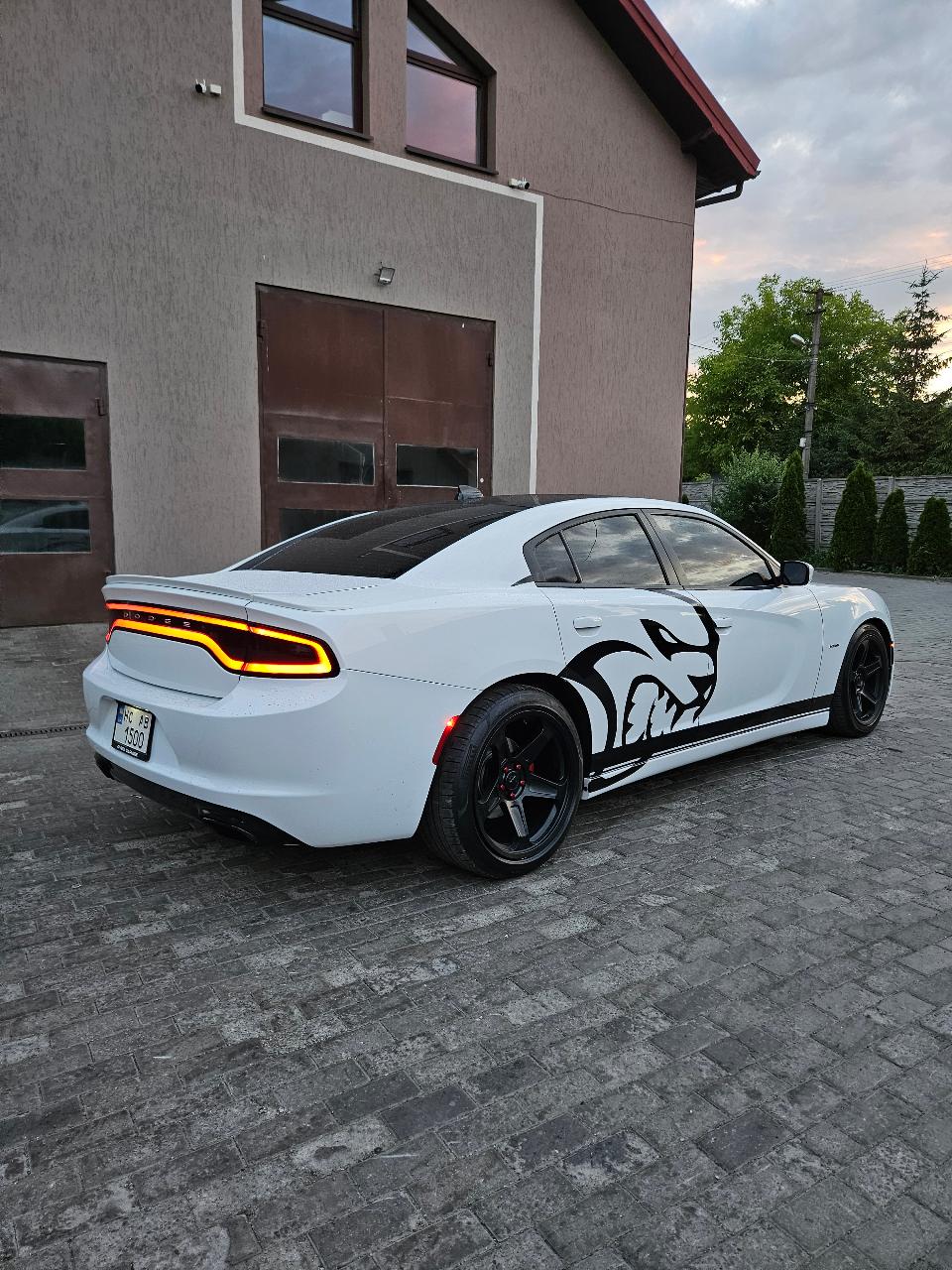 Dodge Charger - фото 13