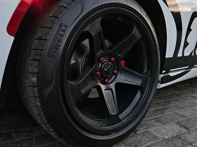 Dodge Charger - фото 1