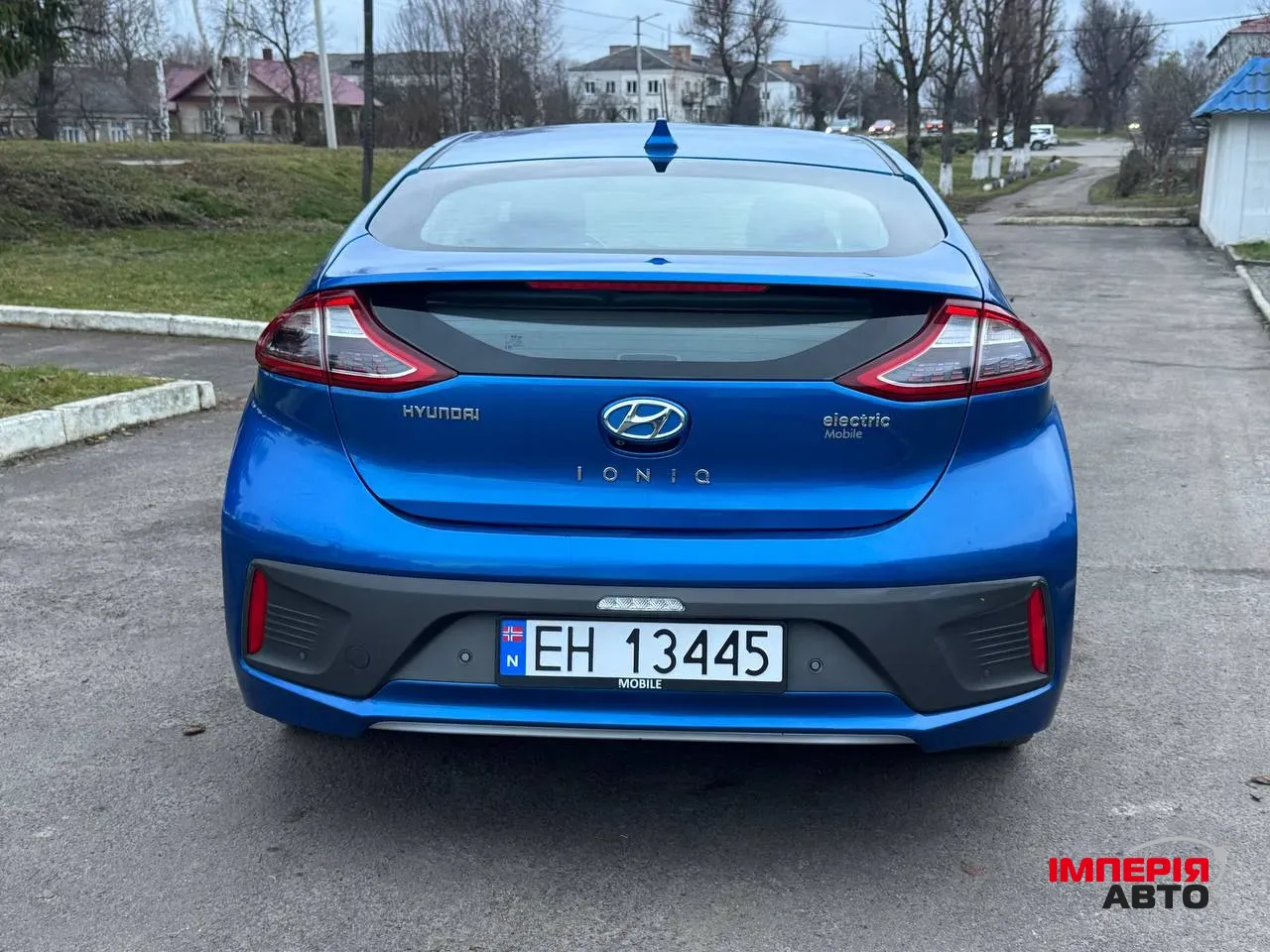 Hyundai IONIQ - фото 10