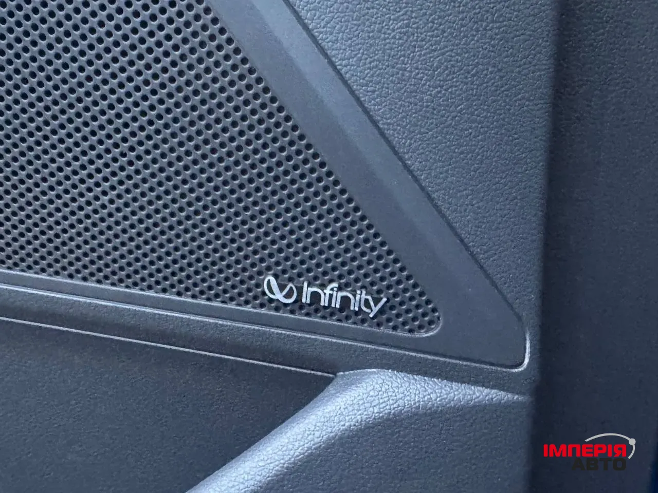 Hyundai IONIQ - фото 18