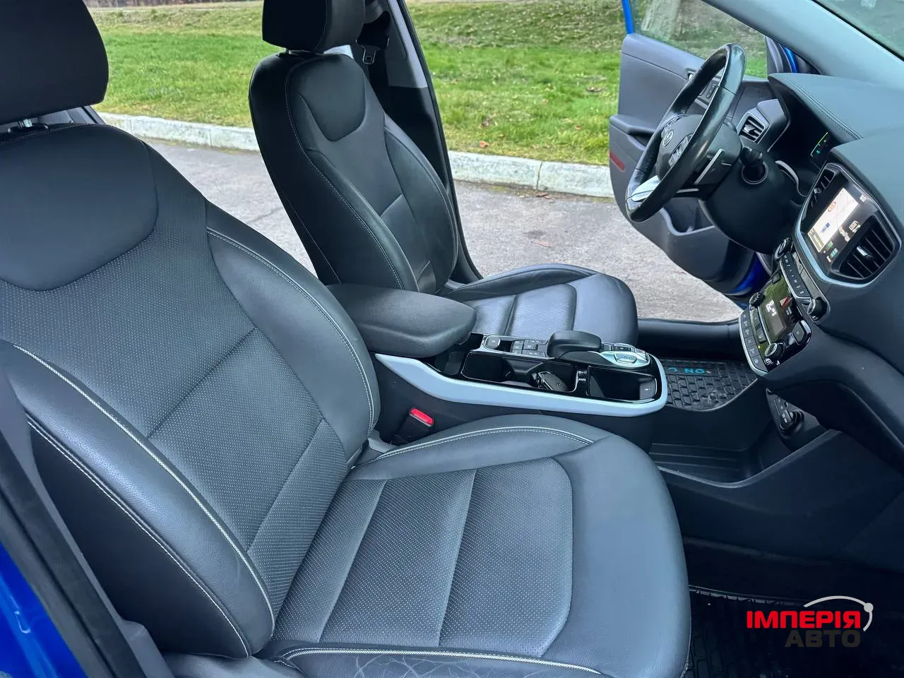 Hyundai IONIQ - фото 24