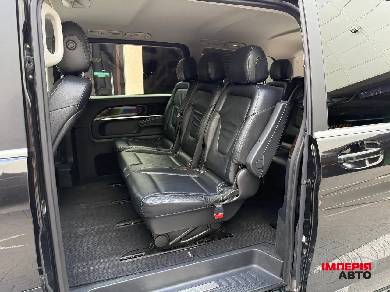 Mercedes-Benz V-Класс - фото 10