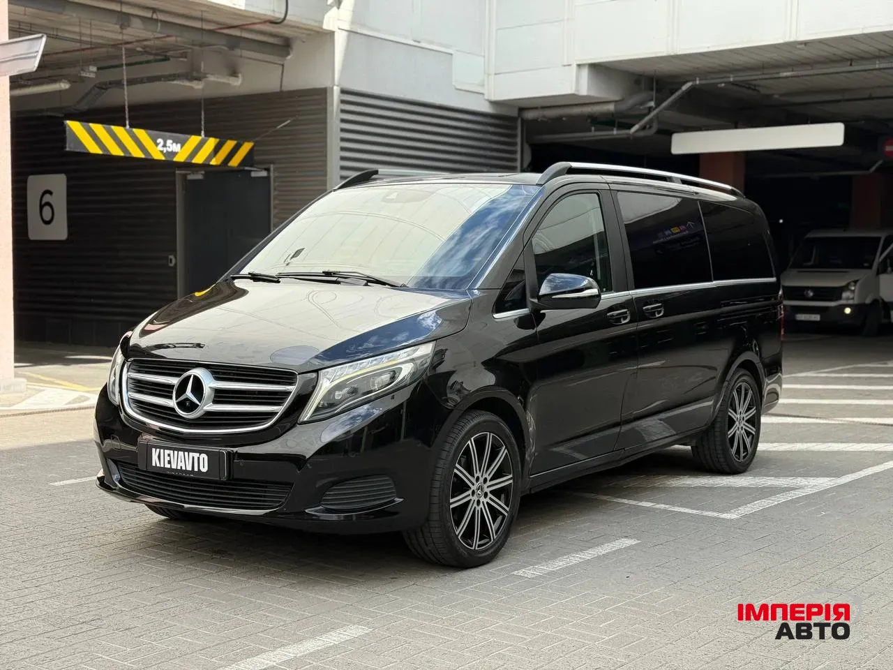 Mercedes-Benz V-Класс - фото 3