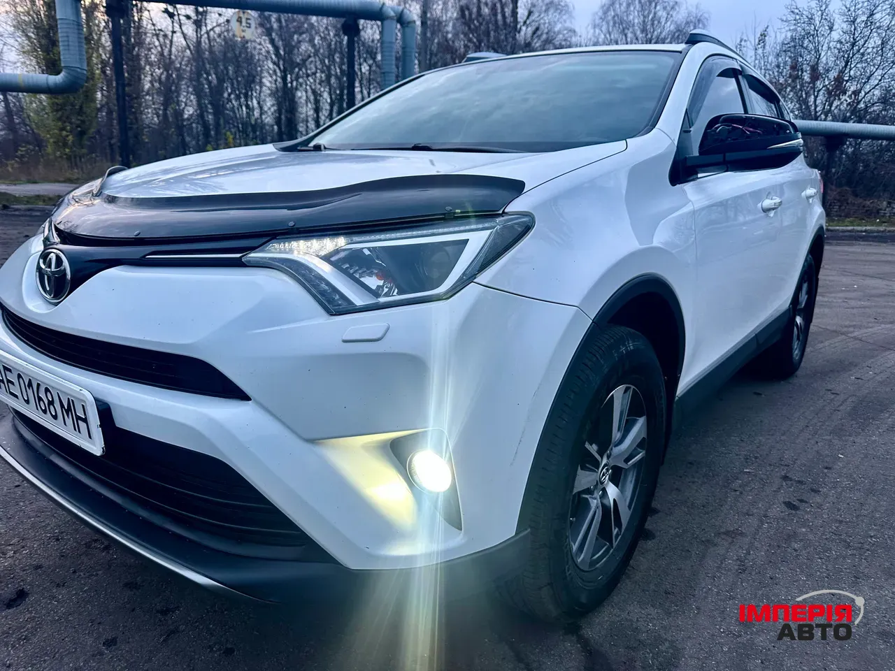 Toyota RAV4 - фото 14