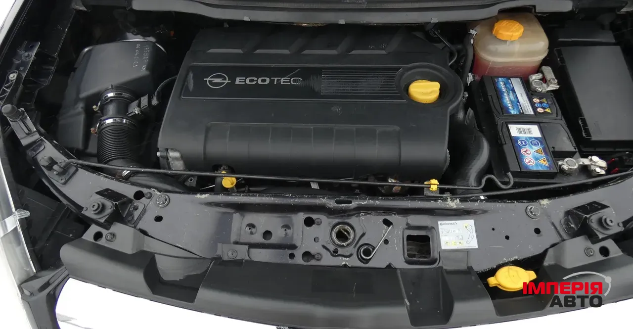 Opel Zafira - фото 4