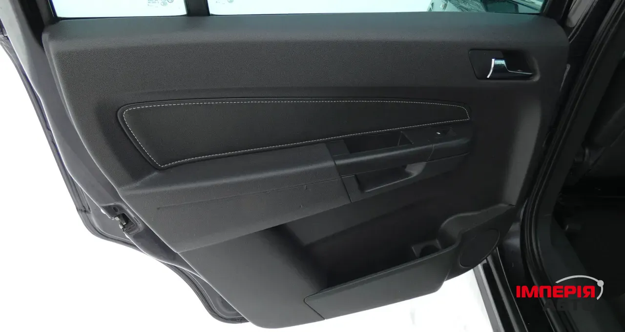 Opel Zafira - фото 9